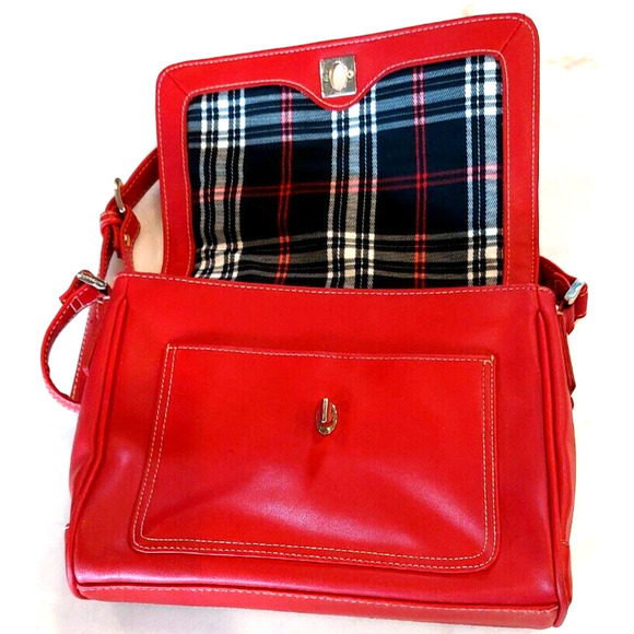 Liz Claiborne Red Leather Multipocket Crossbody Zip Purse Gold Hardware - Picture 4 of 16